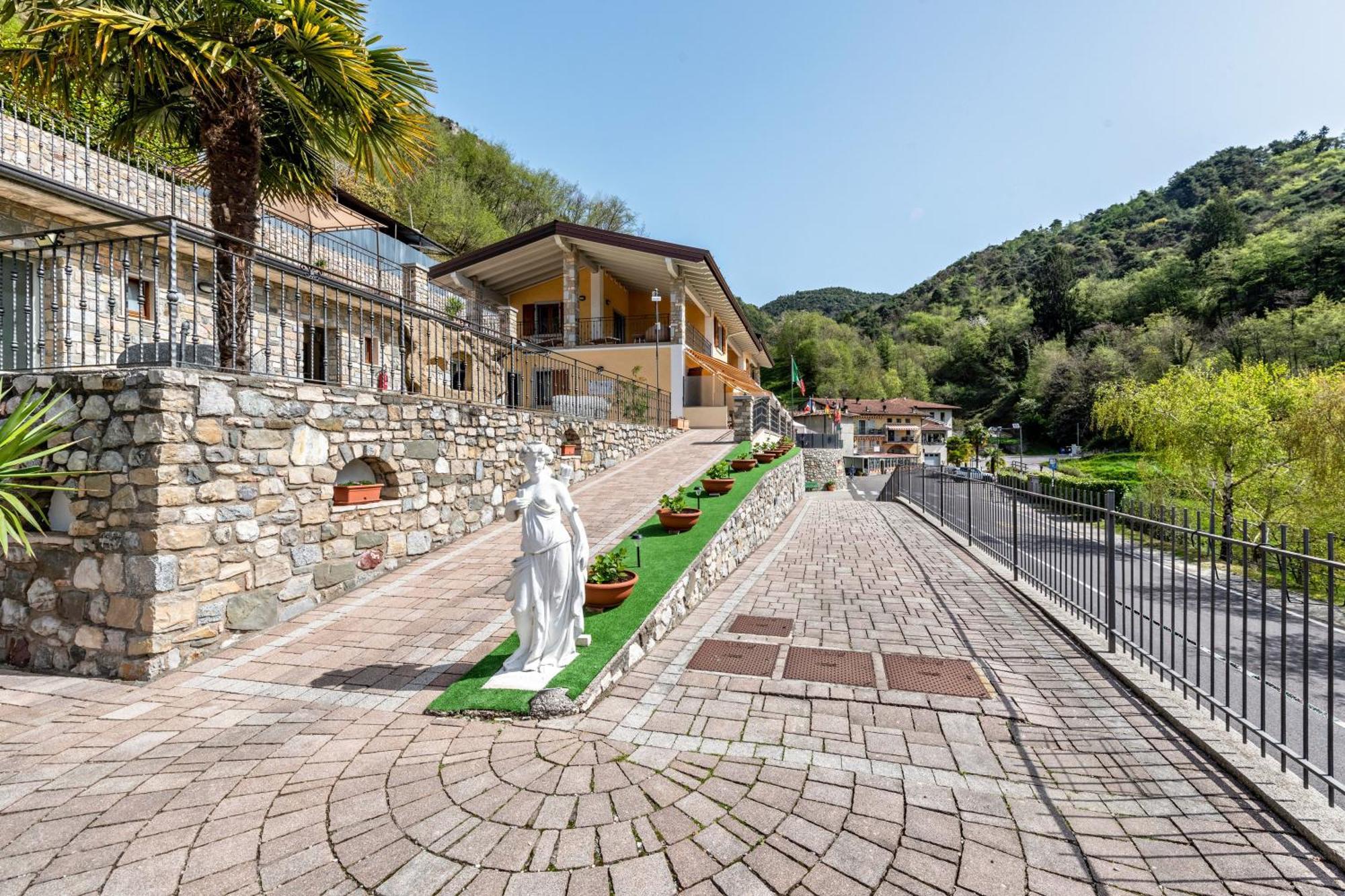Residence Tatiana A2 Tremosine Экстерьер фото