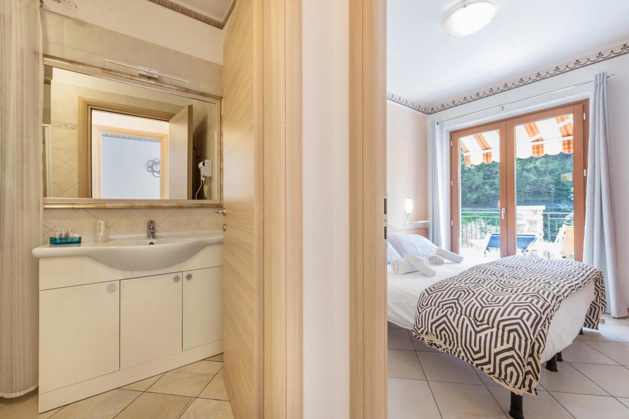 Residence Tatiana A2 Tremosine Экстерьер фото